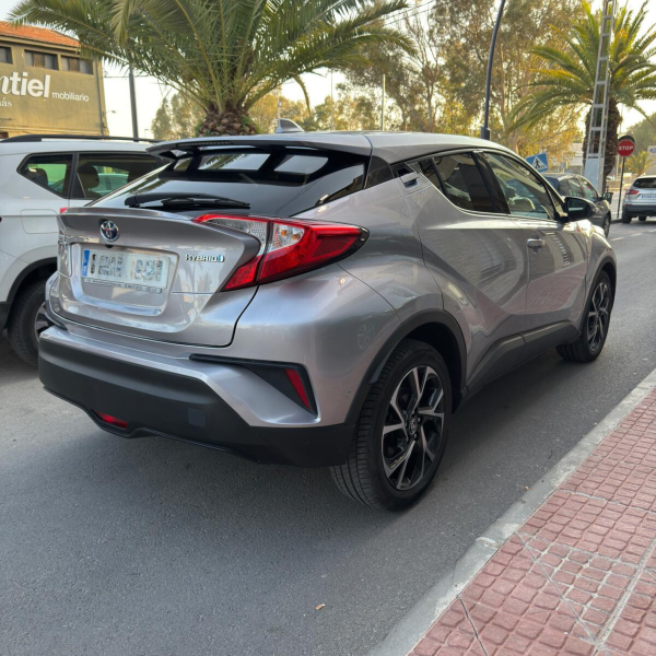 TOYOTA CHR - Imagen 3