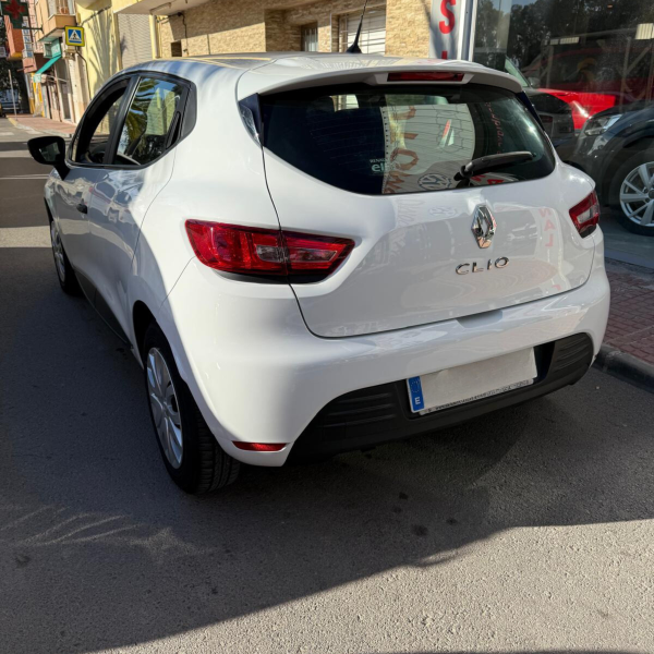 Renault Clio 1.5 dci 90CV - Imagen 6