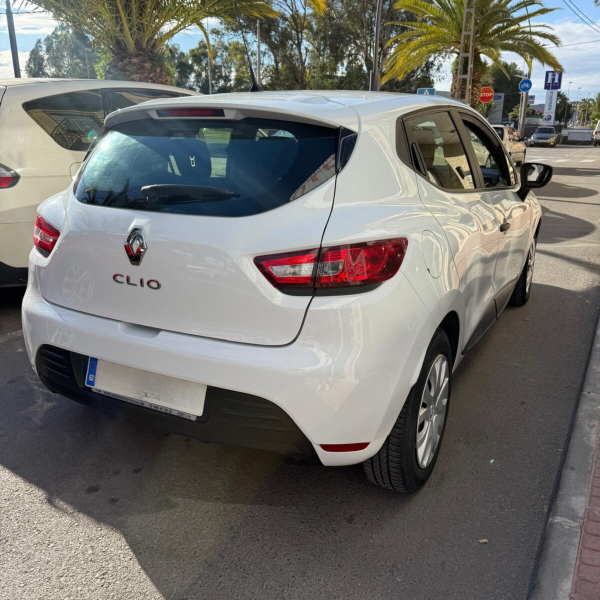 Renault Clio 1.5 dci 90CV - Imagen 7