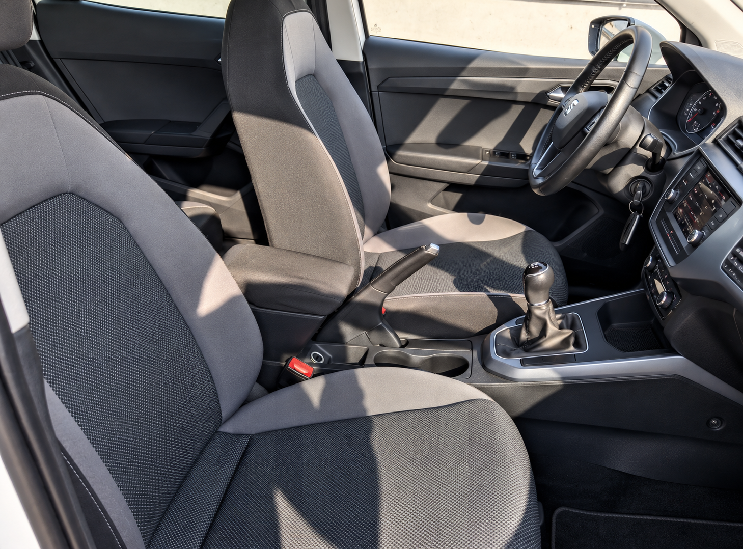 
								Seat Arona TSI 95CV Style Go Eco Manual 2019 – 109000 km full									