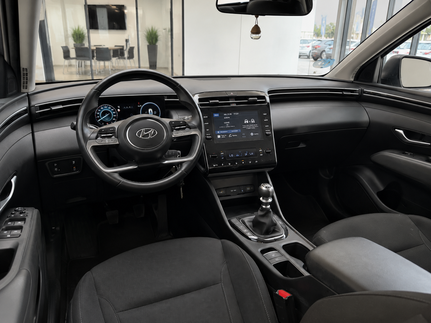
								HYUNDAI TUCSON 2022 38000km full									