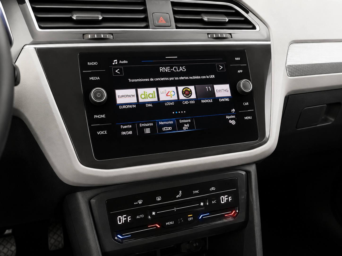 
								Volkswagen Tiguan 2.0 150CV Manual full									