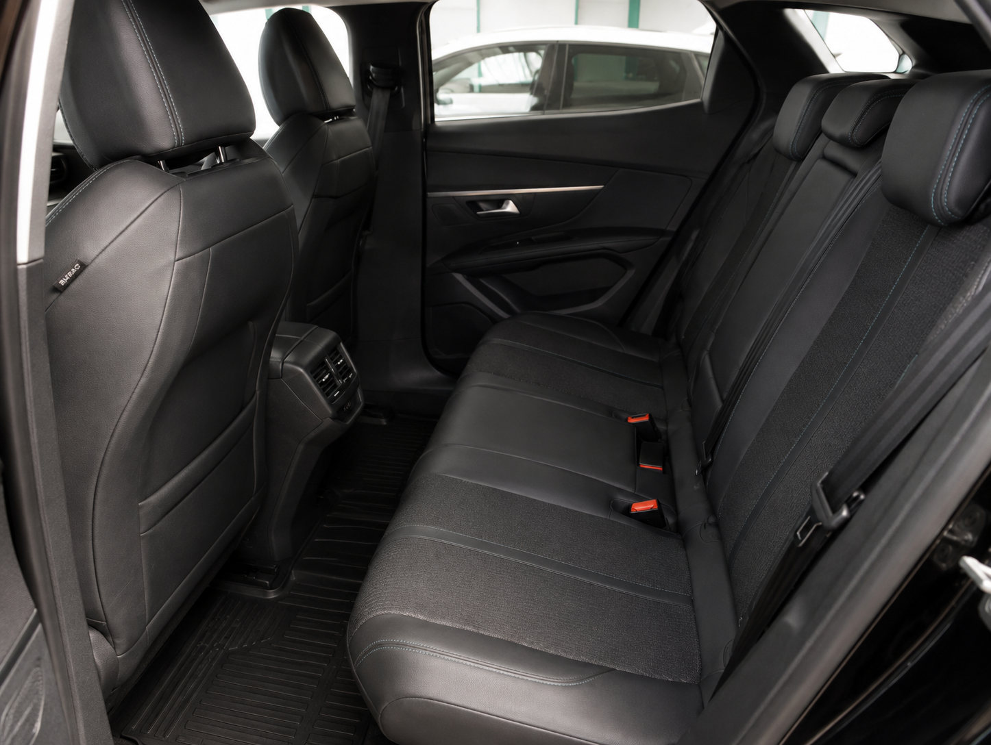 
								PEUGEOT 3008 (130CV) S&S Active Pack 2022 – 124.000 Km full									