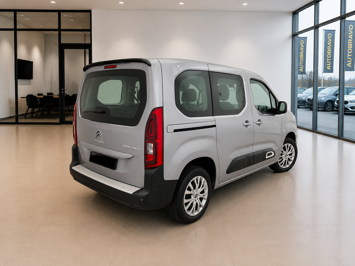
								Citroen Berlingo Multispace 2022 108.000km full									