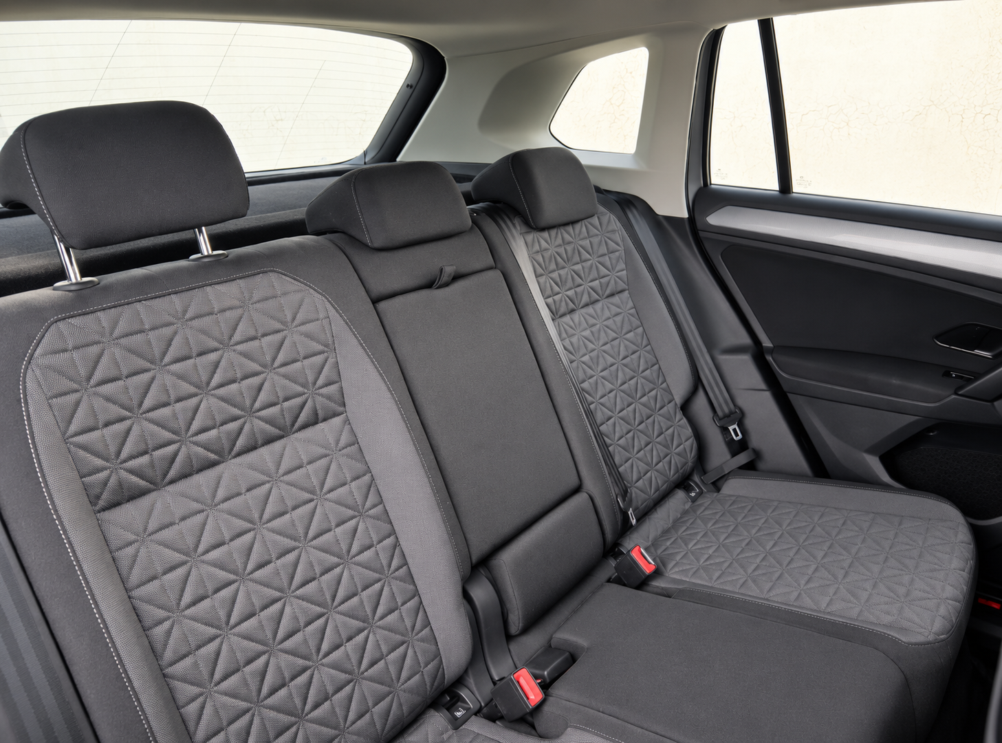 
								VOLKSWAGEN TIGUAN Life (150CV) 2023 – 150000 km full									