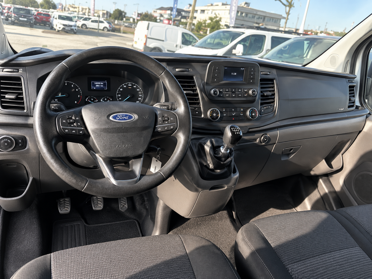 
								FORD TRANSIT CUSTOM 2020 130.000km full									