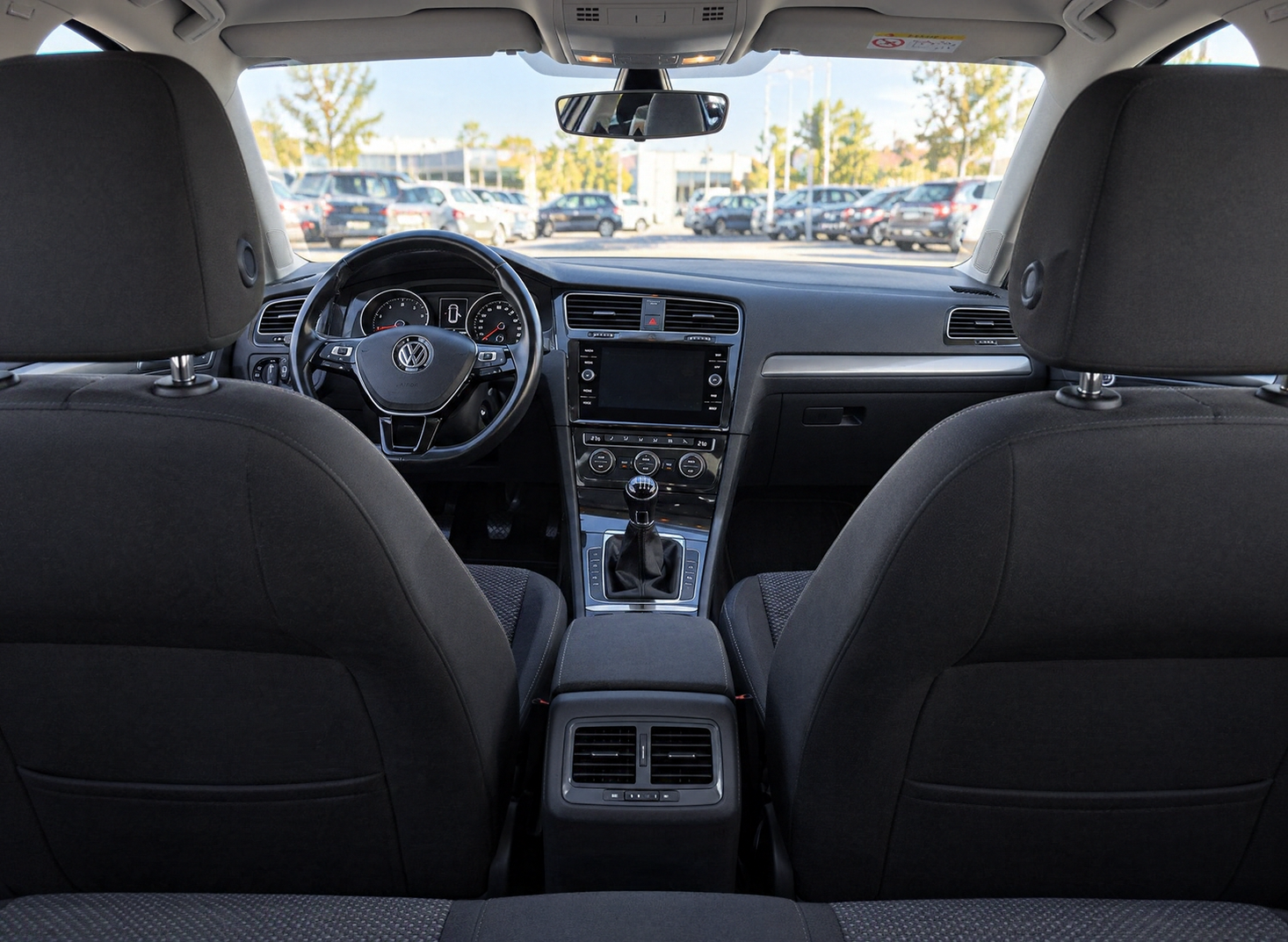 
								VOLKSWAGEN Golf 2019 118000km full									