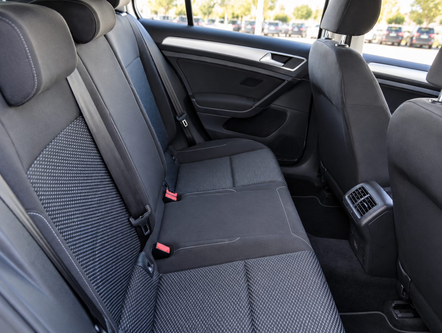 
								VOLKSWAGEN Golf 2019 118000km full									