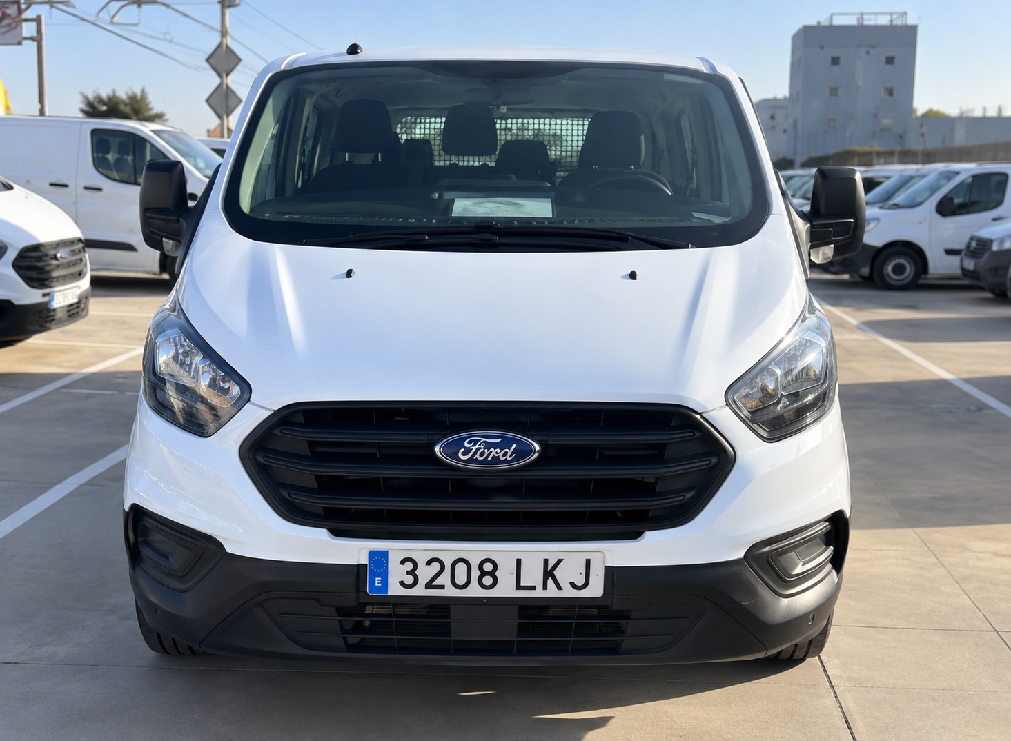 
								FORD TRANSIT CUSTOM 2020 130.000km full									